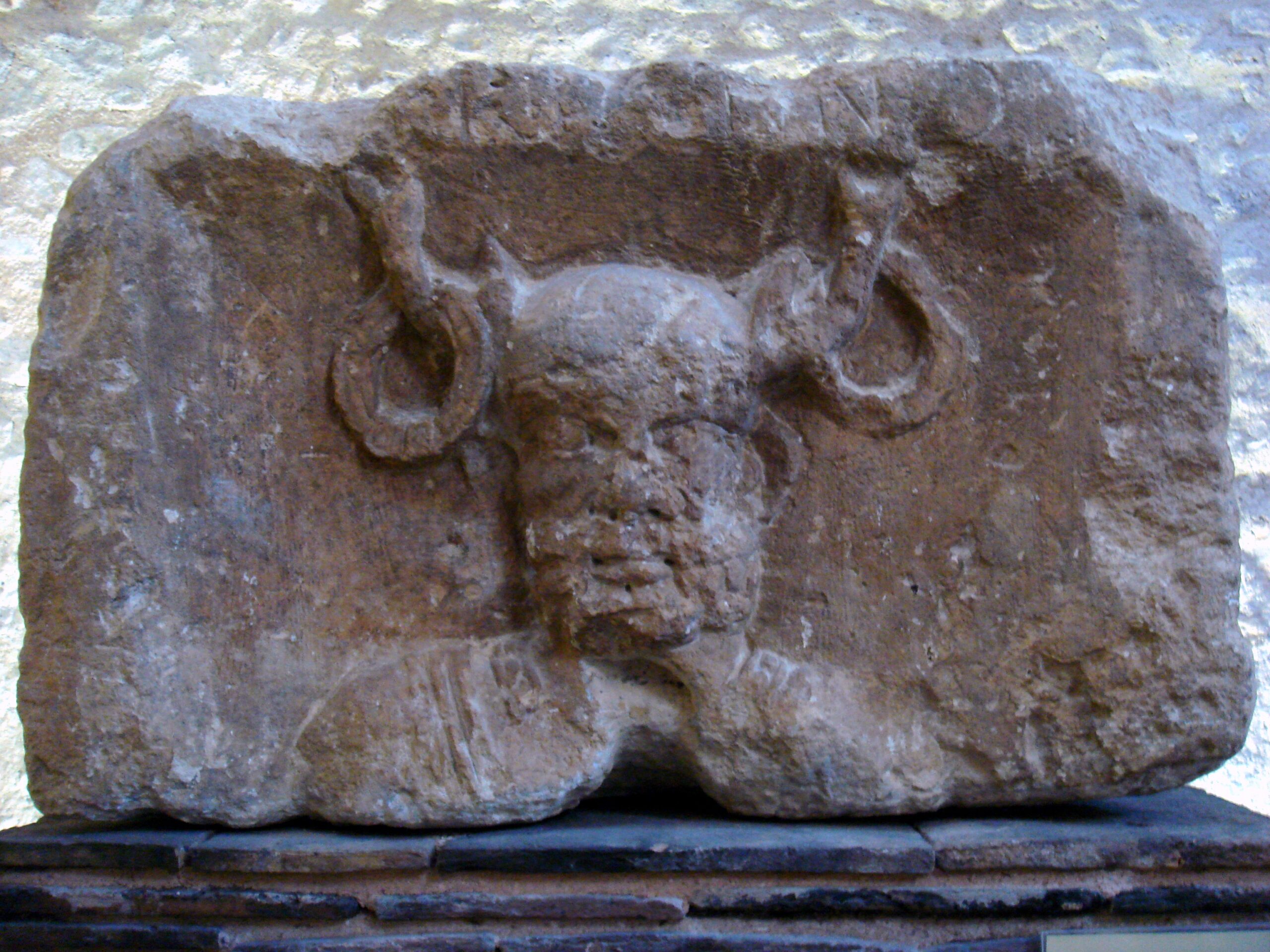 Pilier_des_Nautes_Cernunos